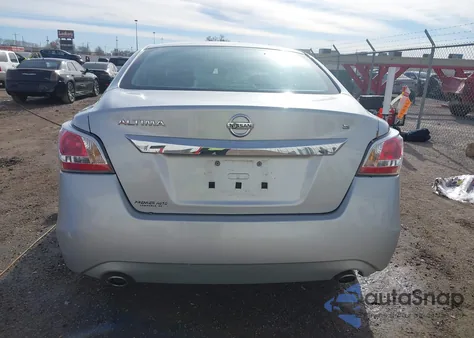2015 Nissan Altima 2.5 S из США, поврежденный, VIN 1N4AL3APXFN401078